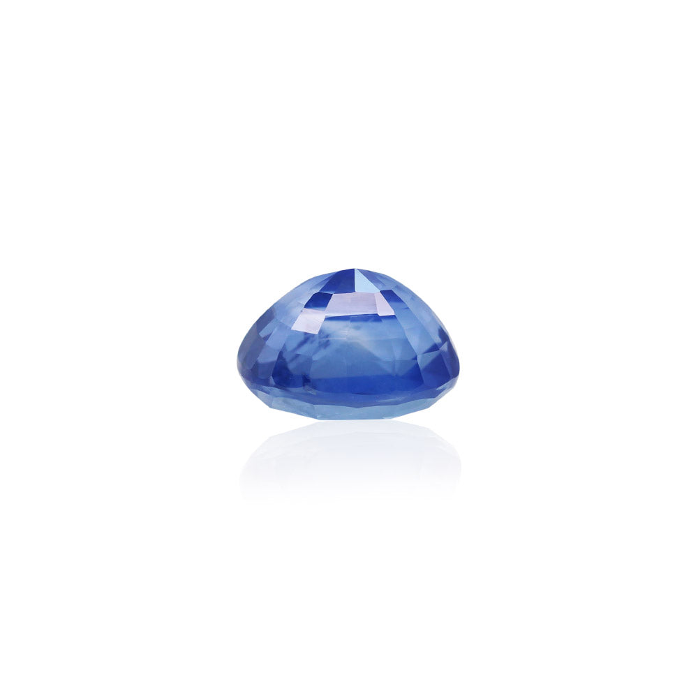 Blue sapphire 5.66 carat